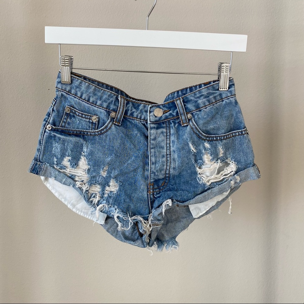 ✖️SOLD✖️ SORELLA Denim Cut Off Shorts - Picture 2 of 5